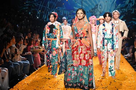 Siam Paragon Fashion Week: Unleashing Haute Couture and Igniting Entrepreneurial Sparks